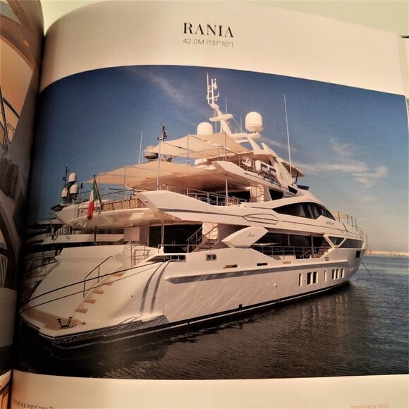 Freedom Fraser Charter Portfolio 2020 Yacht Book - Picture 11 of 12